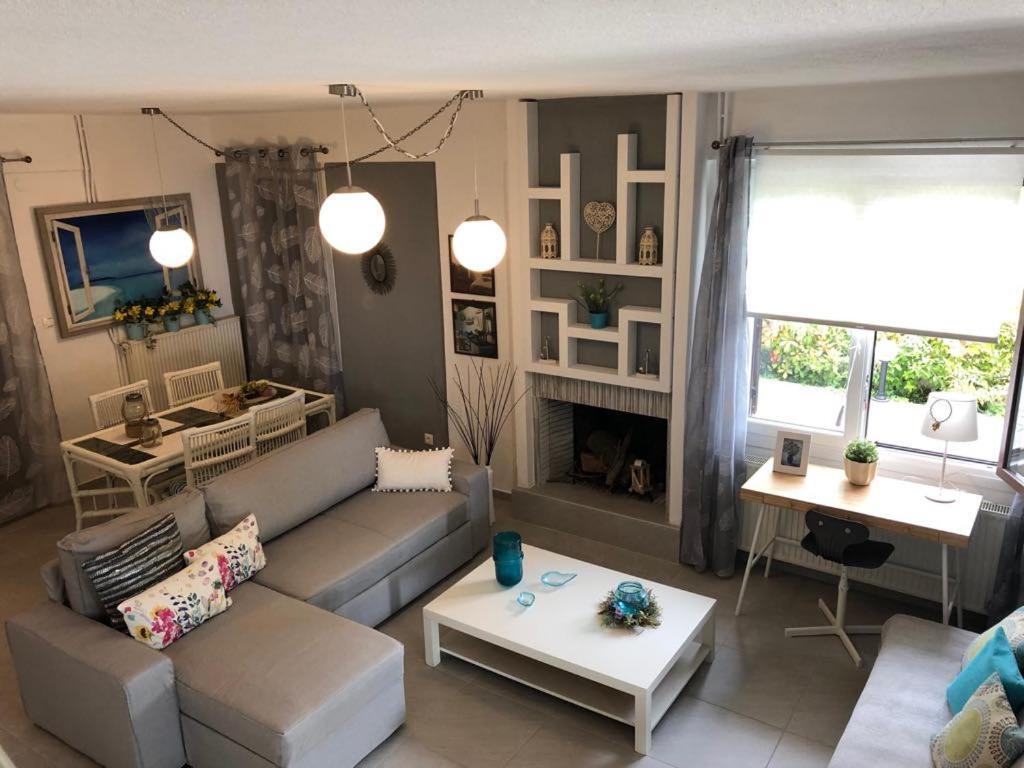 Sofia'S Pearl Beachfront Maisonette Nea Kallikrateia Dış mekan fotoğraf